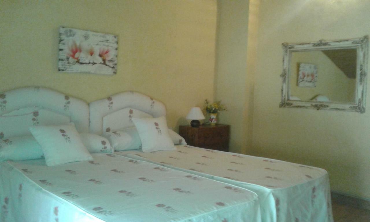 Casas Rurales Santa Ana De La Sierra Buitenkant foto